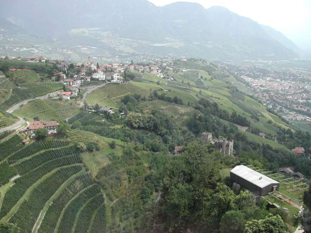 Sicht auf Dorf Tirol, Italien